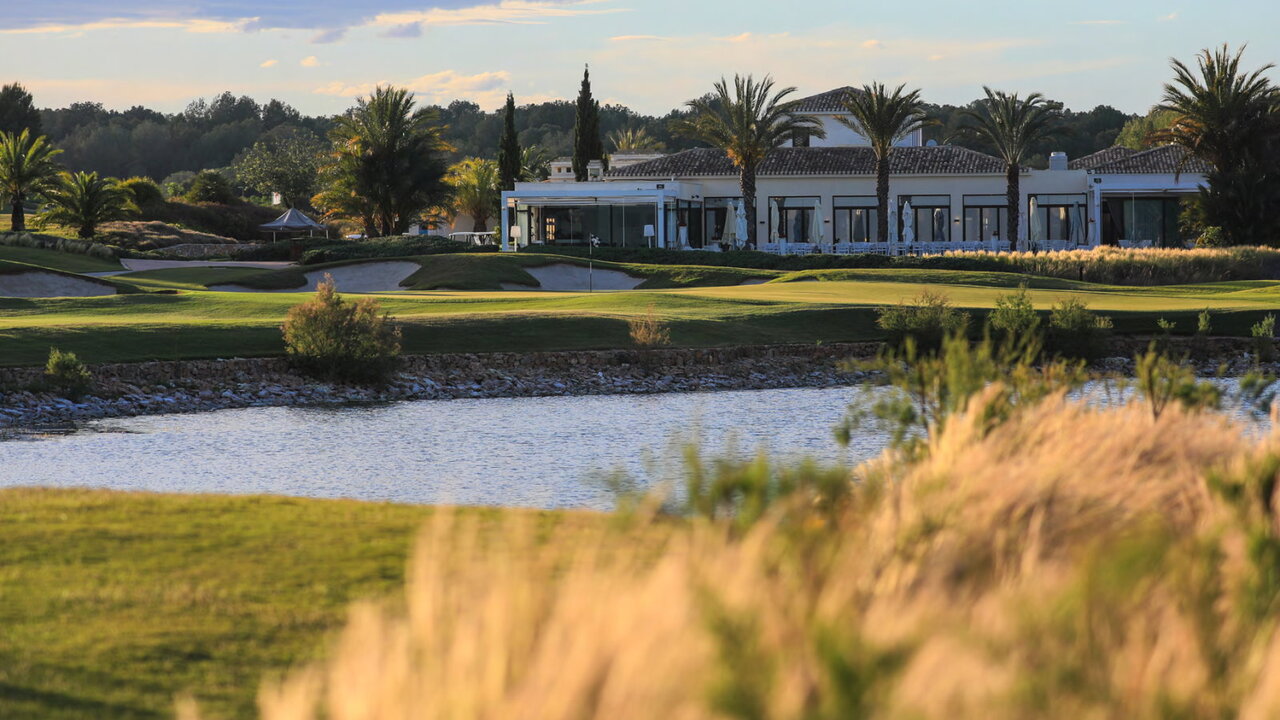 Villa in Las Colinas Golf 