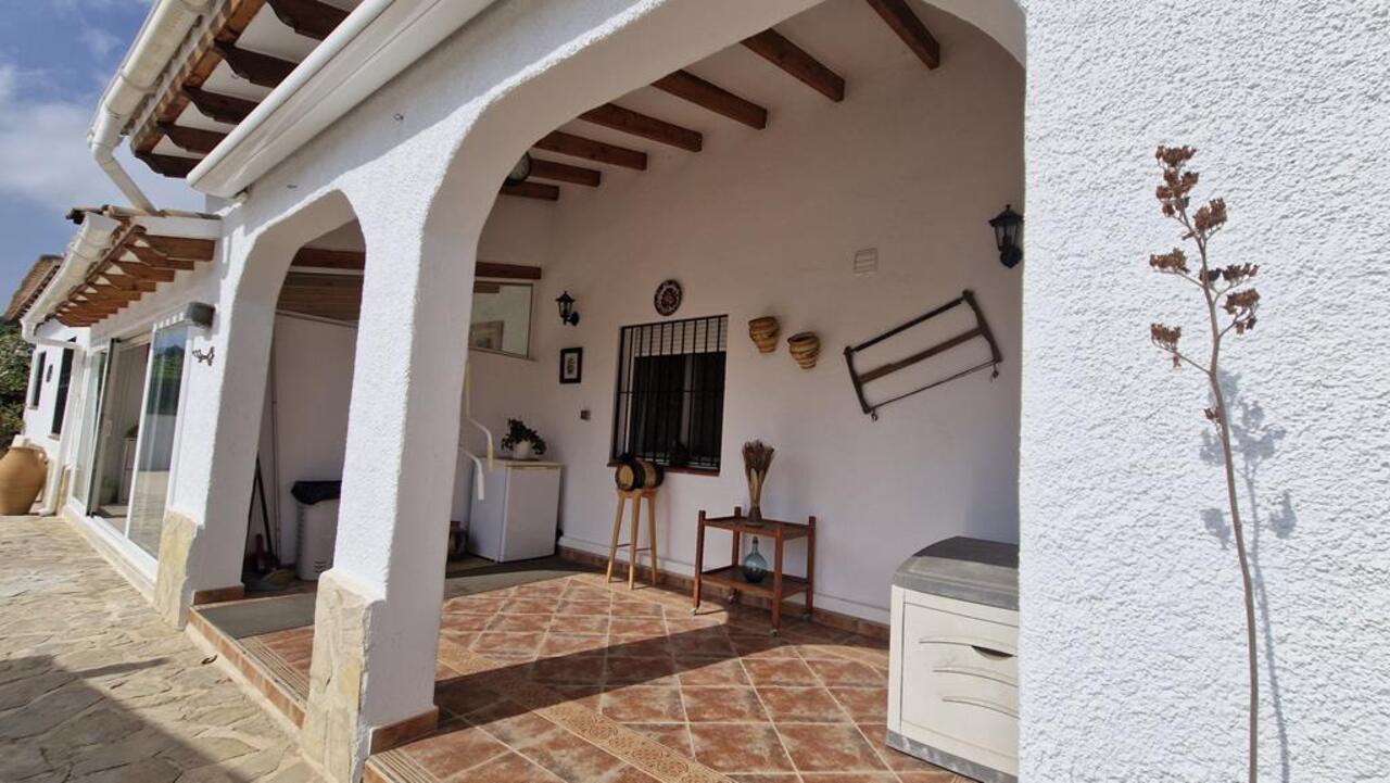 Villa in Alcalali 