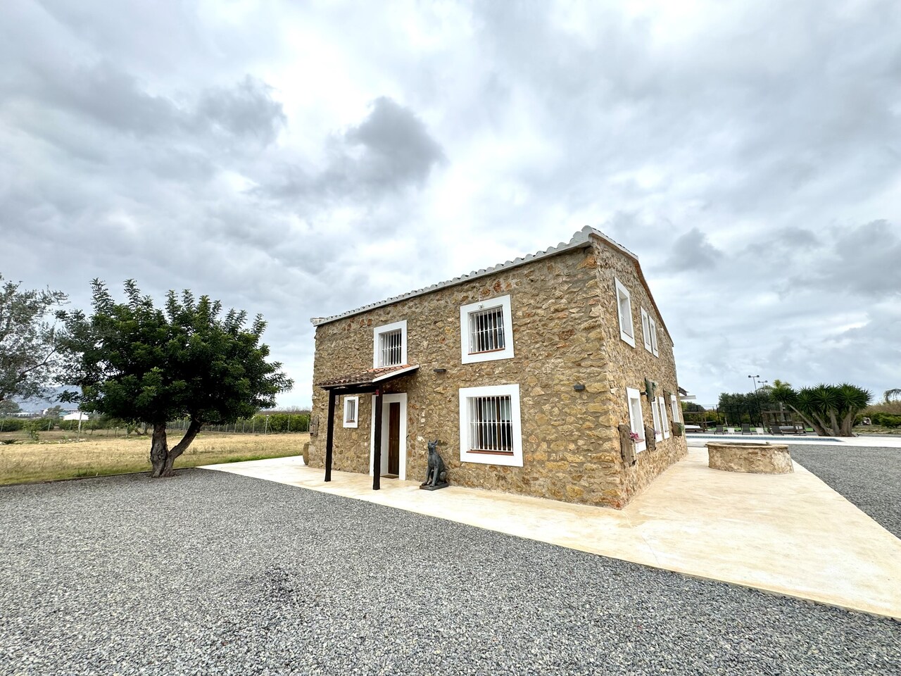 2022: Country House  in Pedreguer