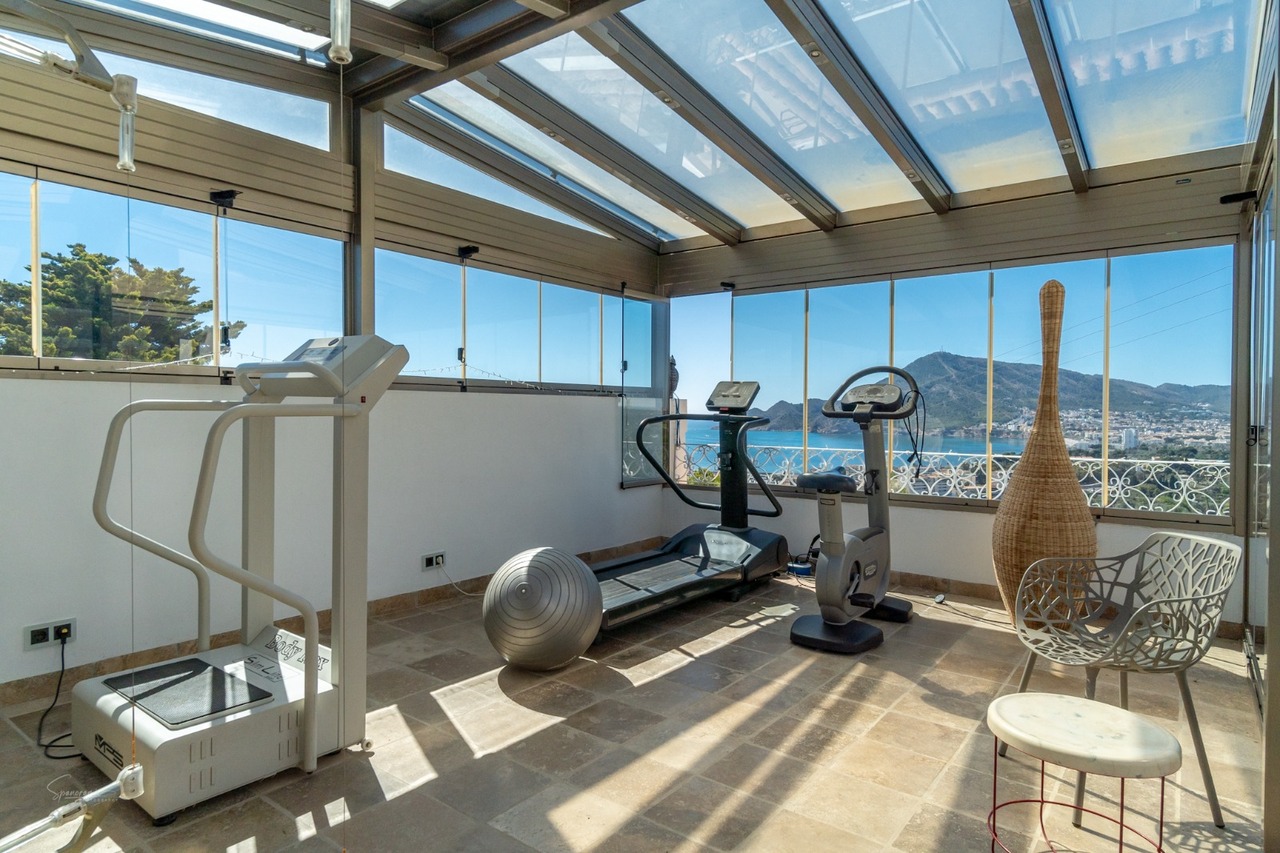 2158: Villa  in Altea