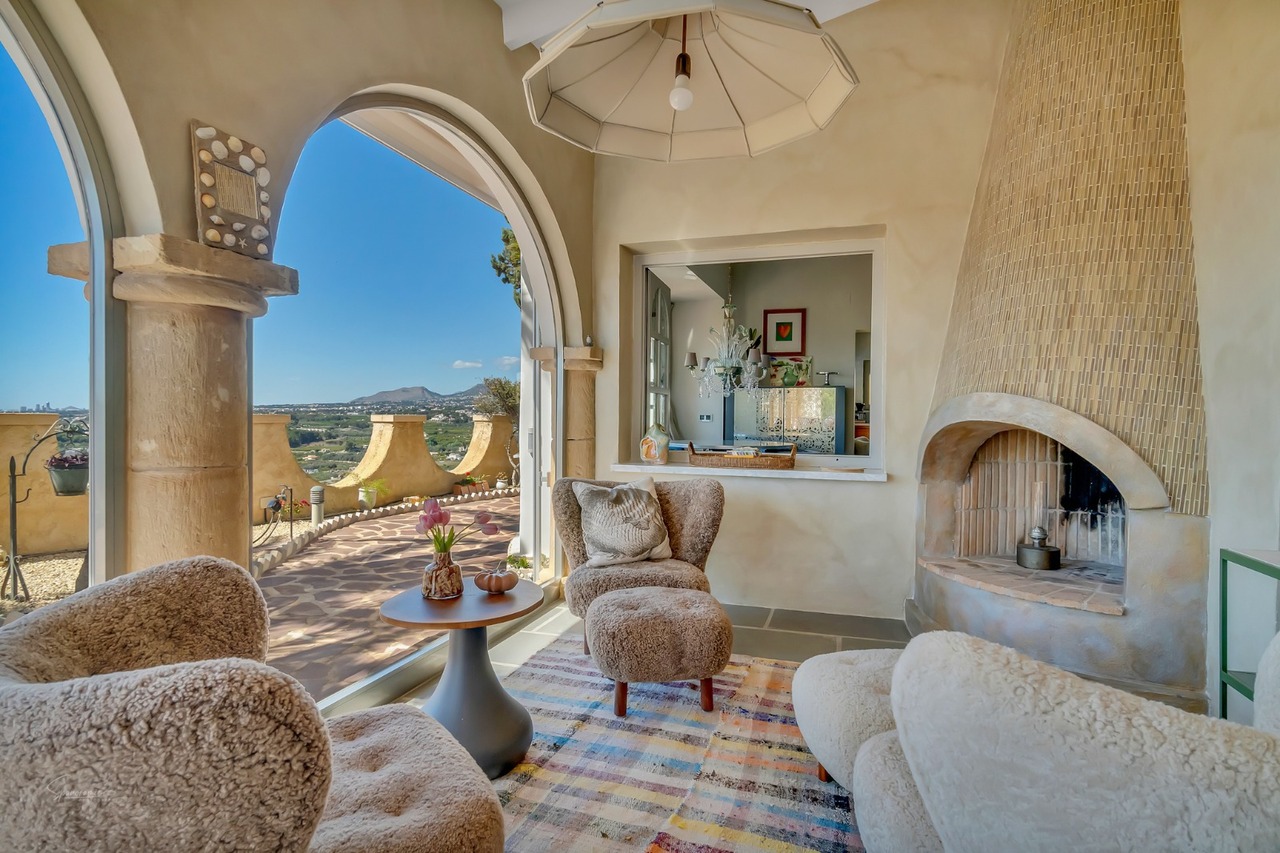 2158: Villa  in Altea