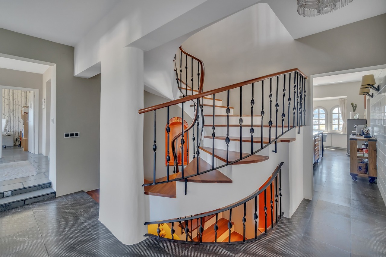 2158: Villa  in Altea