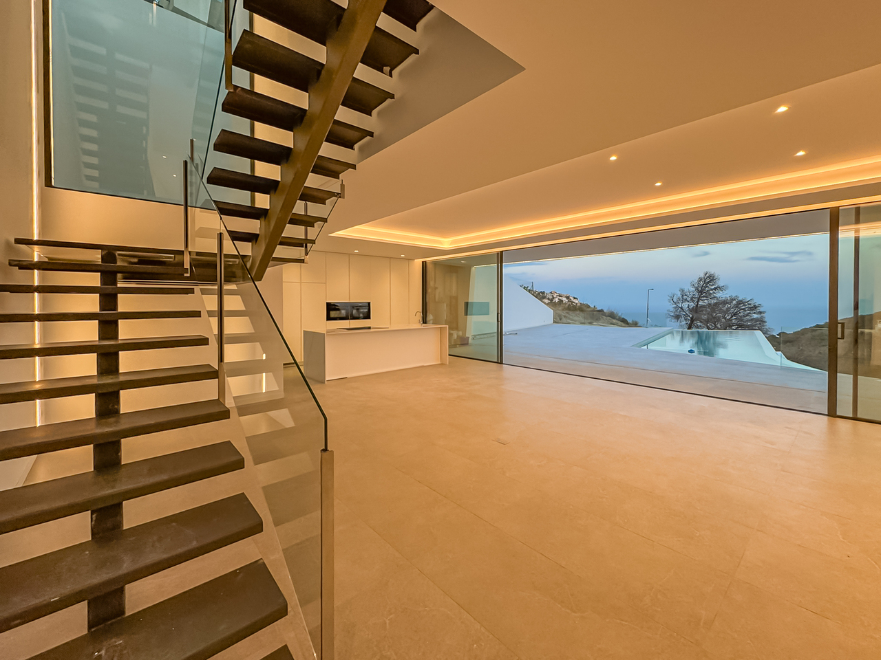 2165: Villa  in Altea