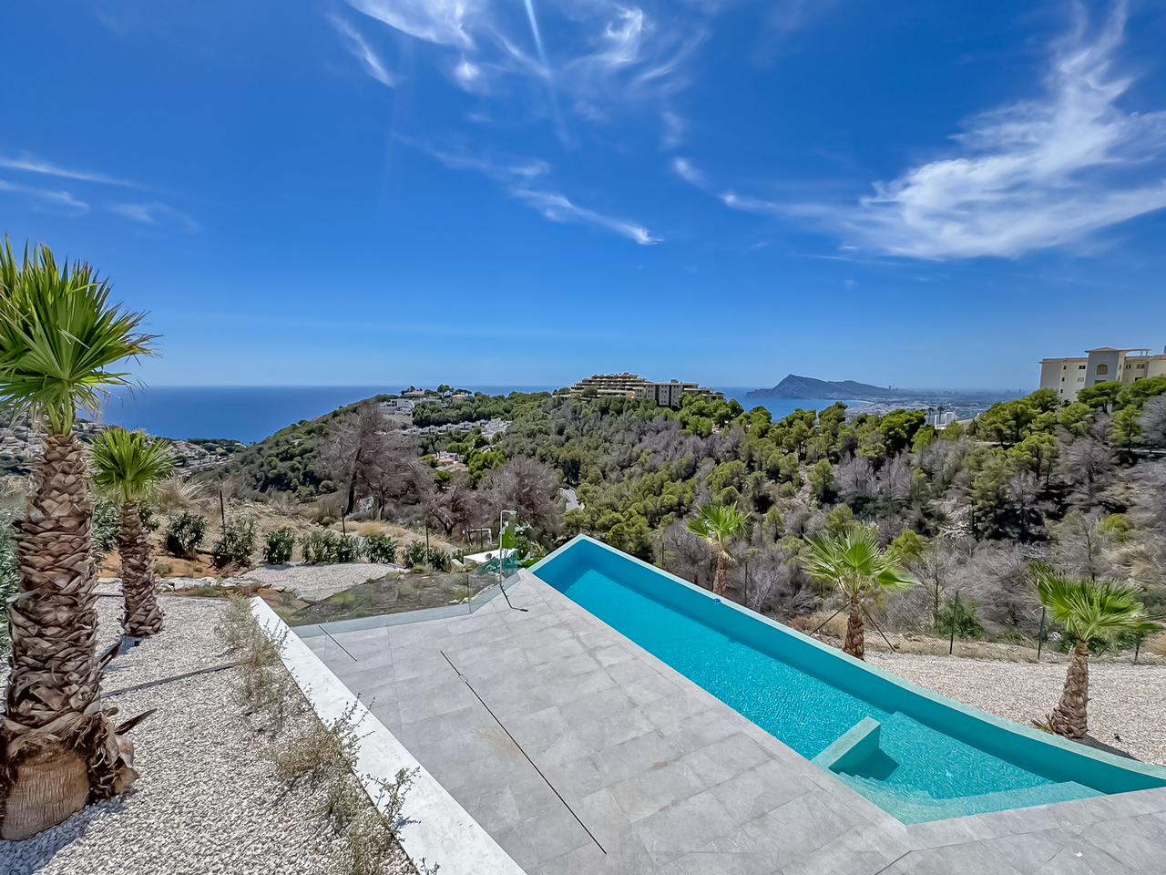 2165: Villa  in Altea