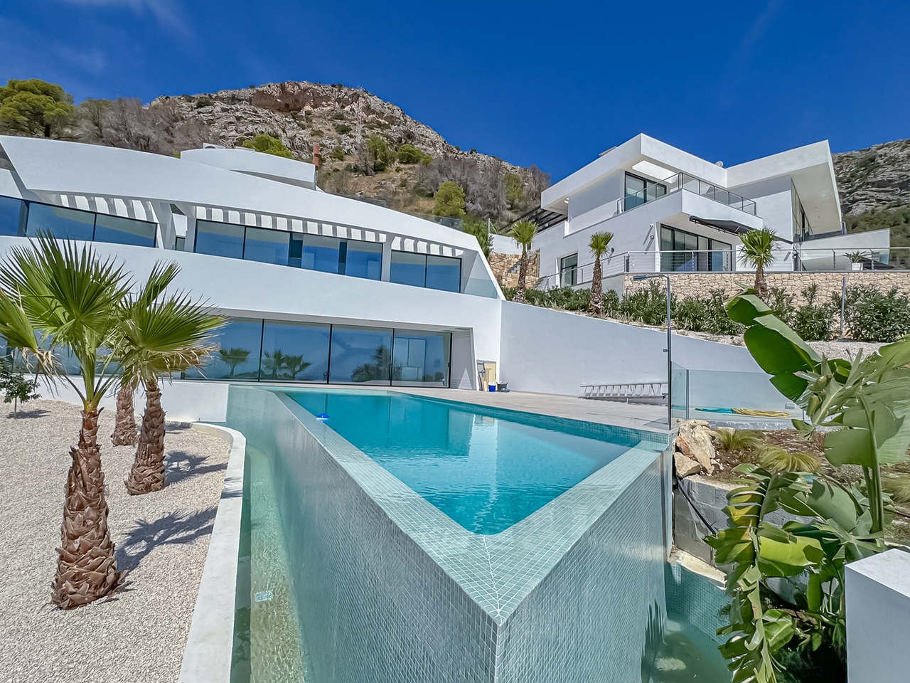 2165: Villa  in Altea
