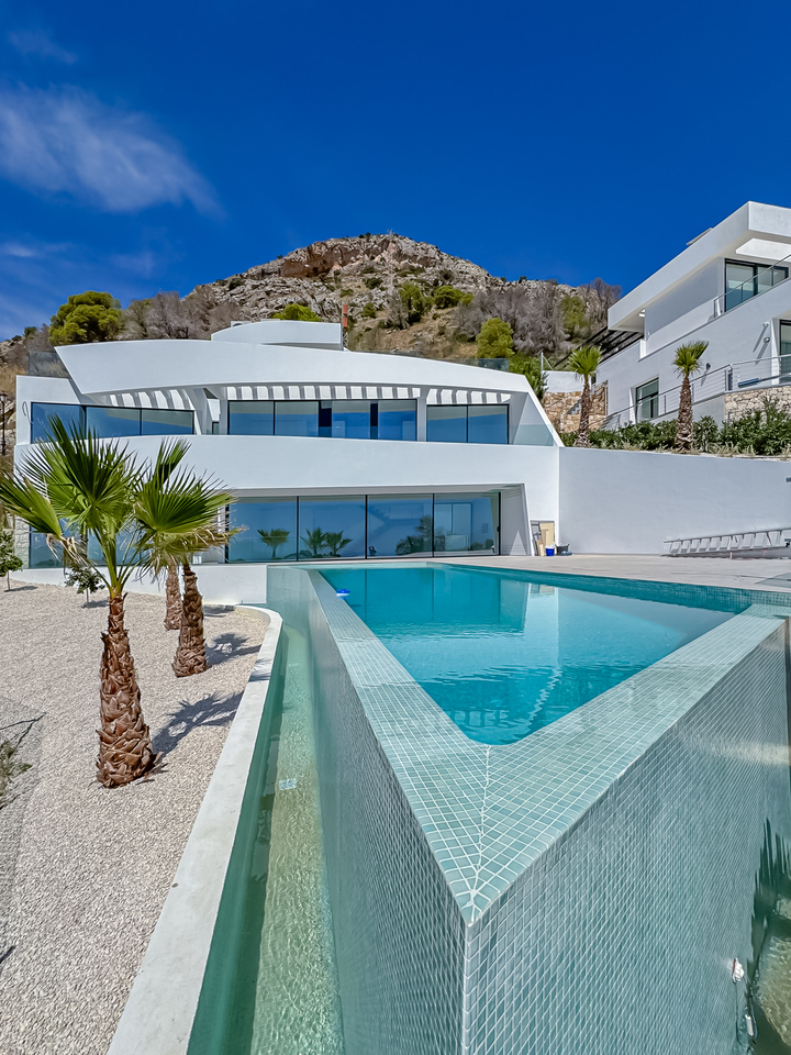 2165: Villa  in Altea