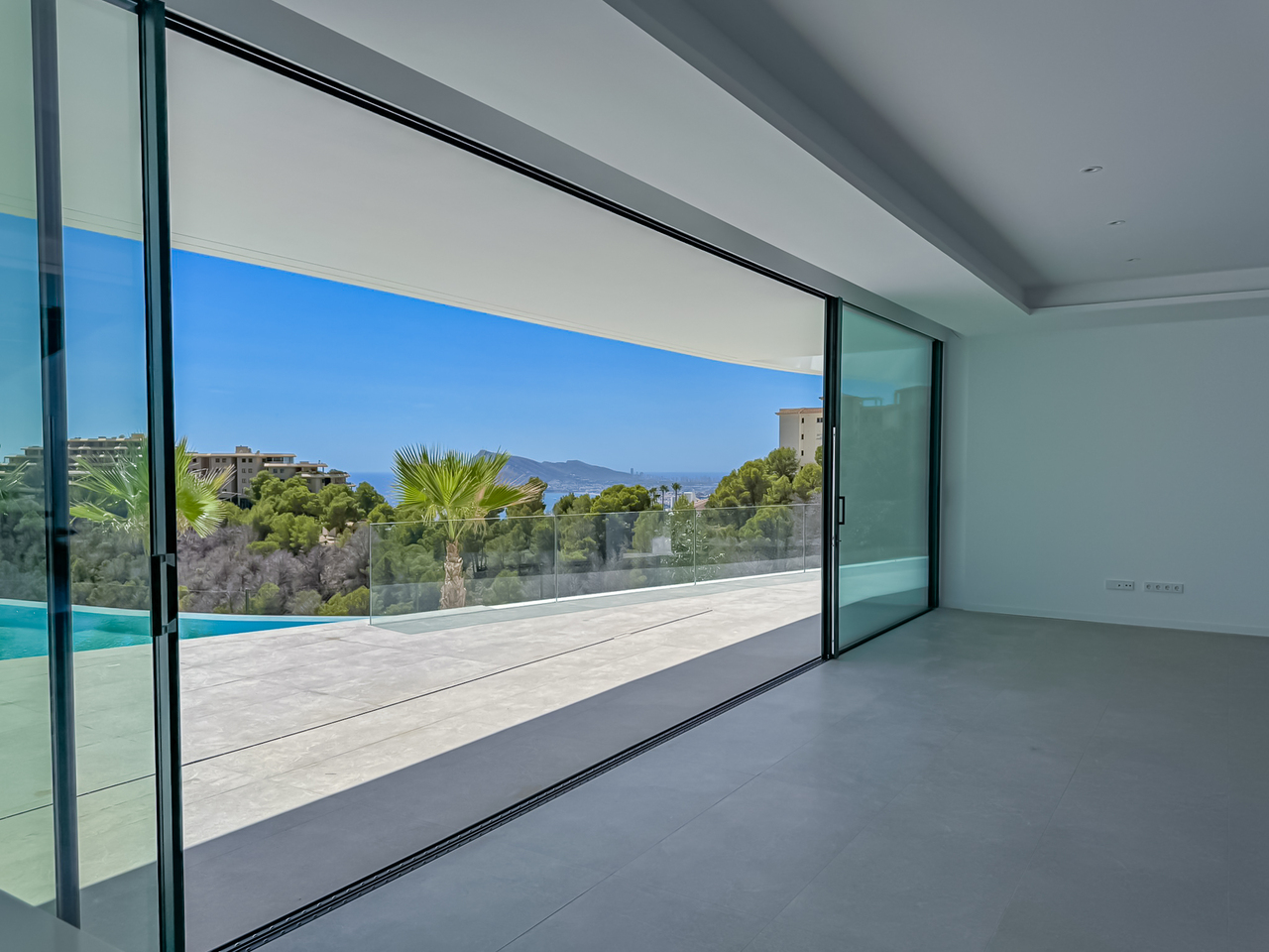 2165: Villa  in Altea