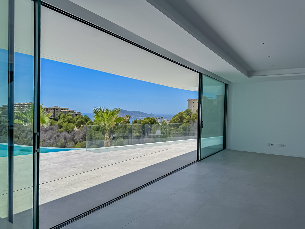 2165: Villa  in Altea