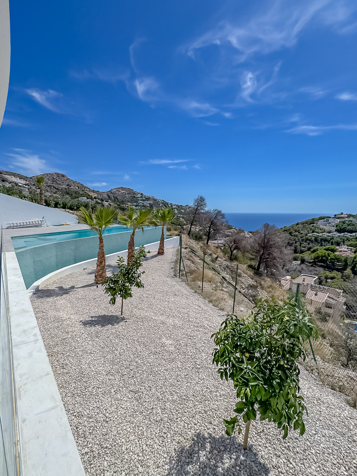 2165: Villa  in Altea