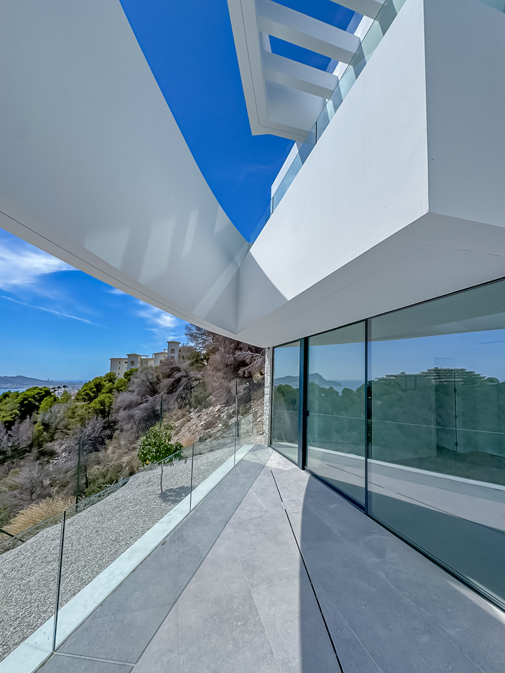 2165: Villa  in Altea