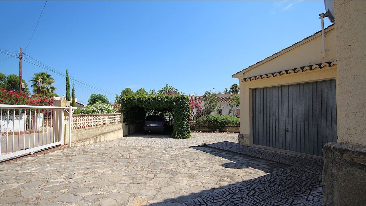 2265: Villa  in Parcent