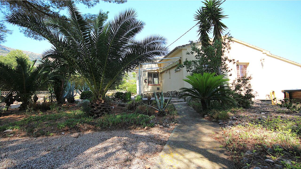 2265: Villa  in Parcent