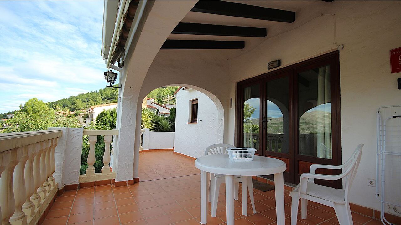 2298: Villa  in Orba