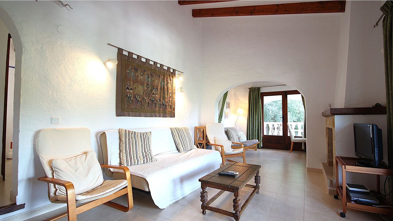 2298: Villa  in Orba