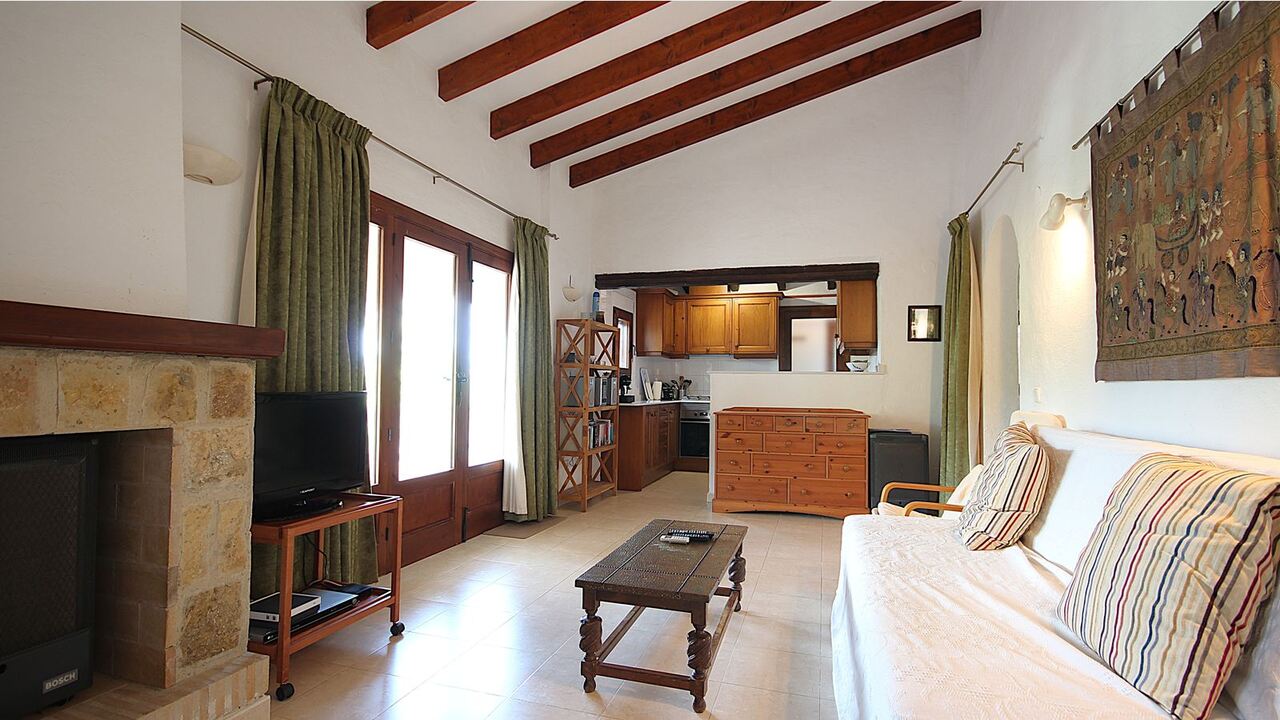 2298: Villa  in Orba