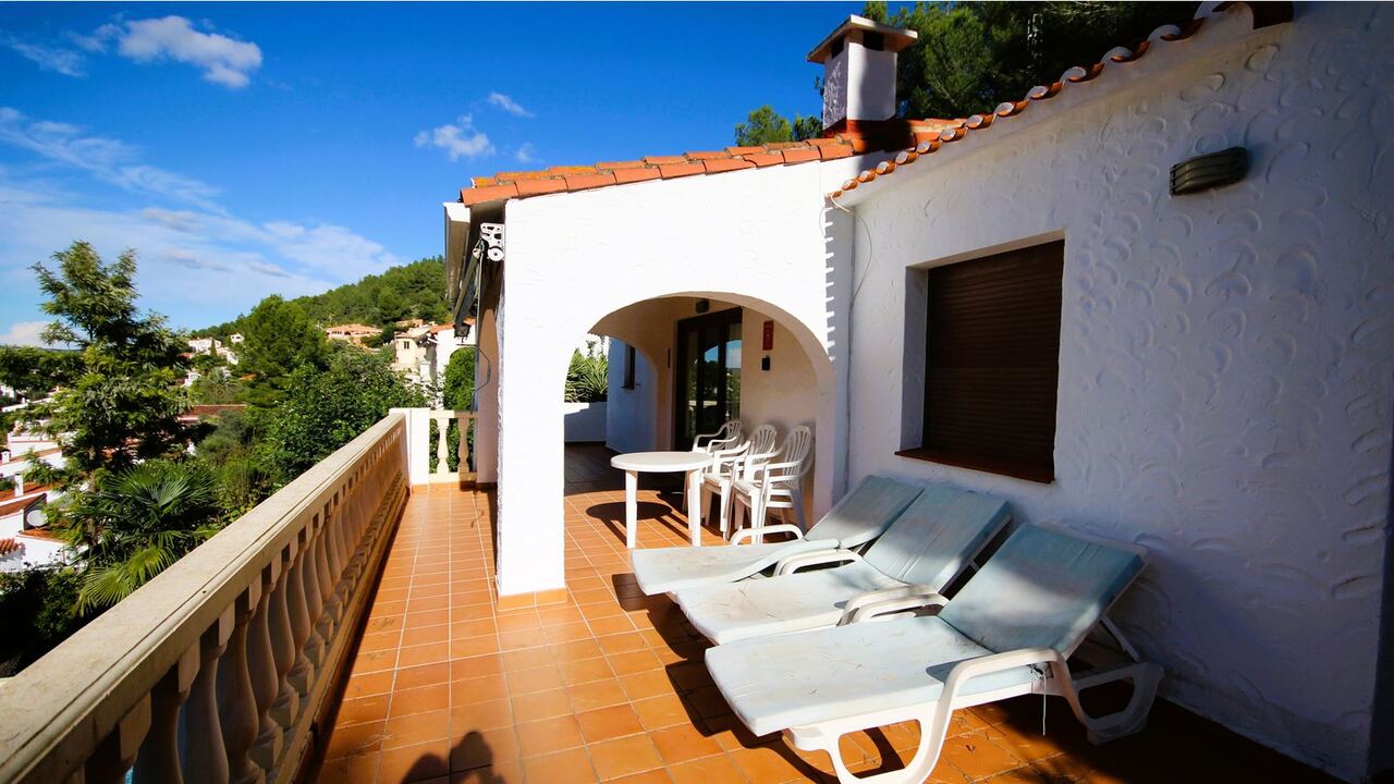 2298: Villa  in Orba