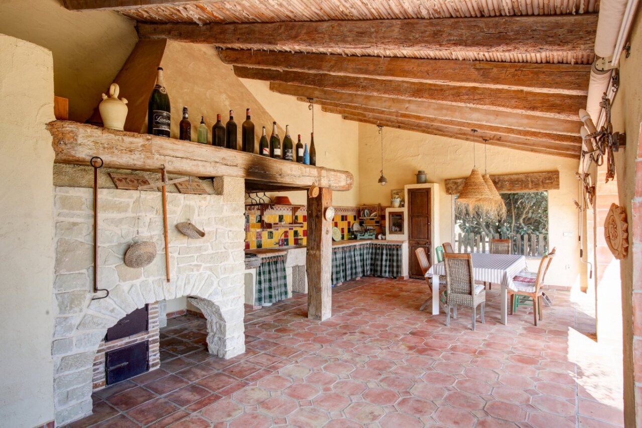 2312: Country House  in Moraira