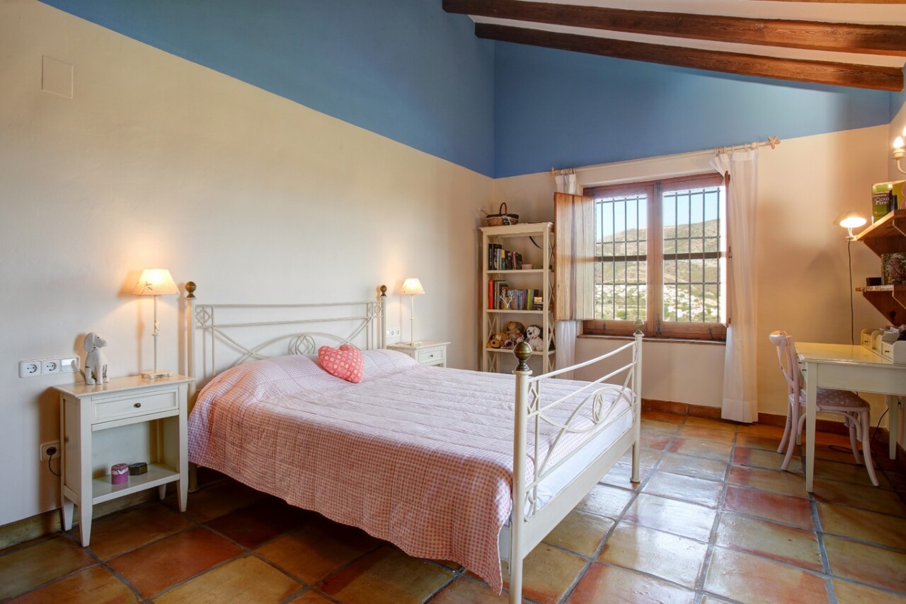 2312: Country House  in Moraira