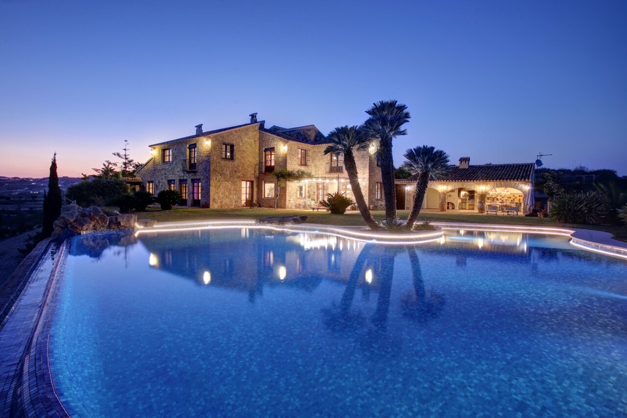 2312: Country House  in Moraira