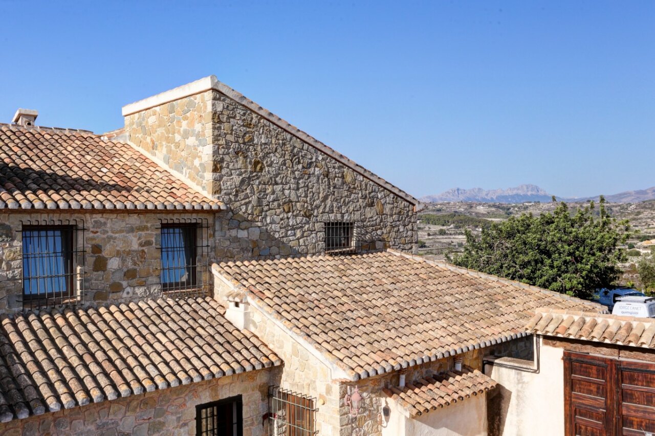 2312: Country House  in Moraira