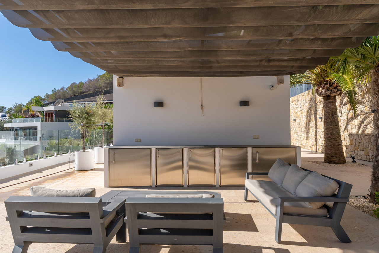 2328: Villa  in Benissa