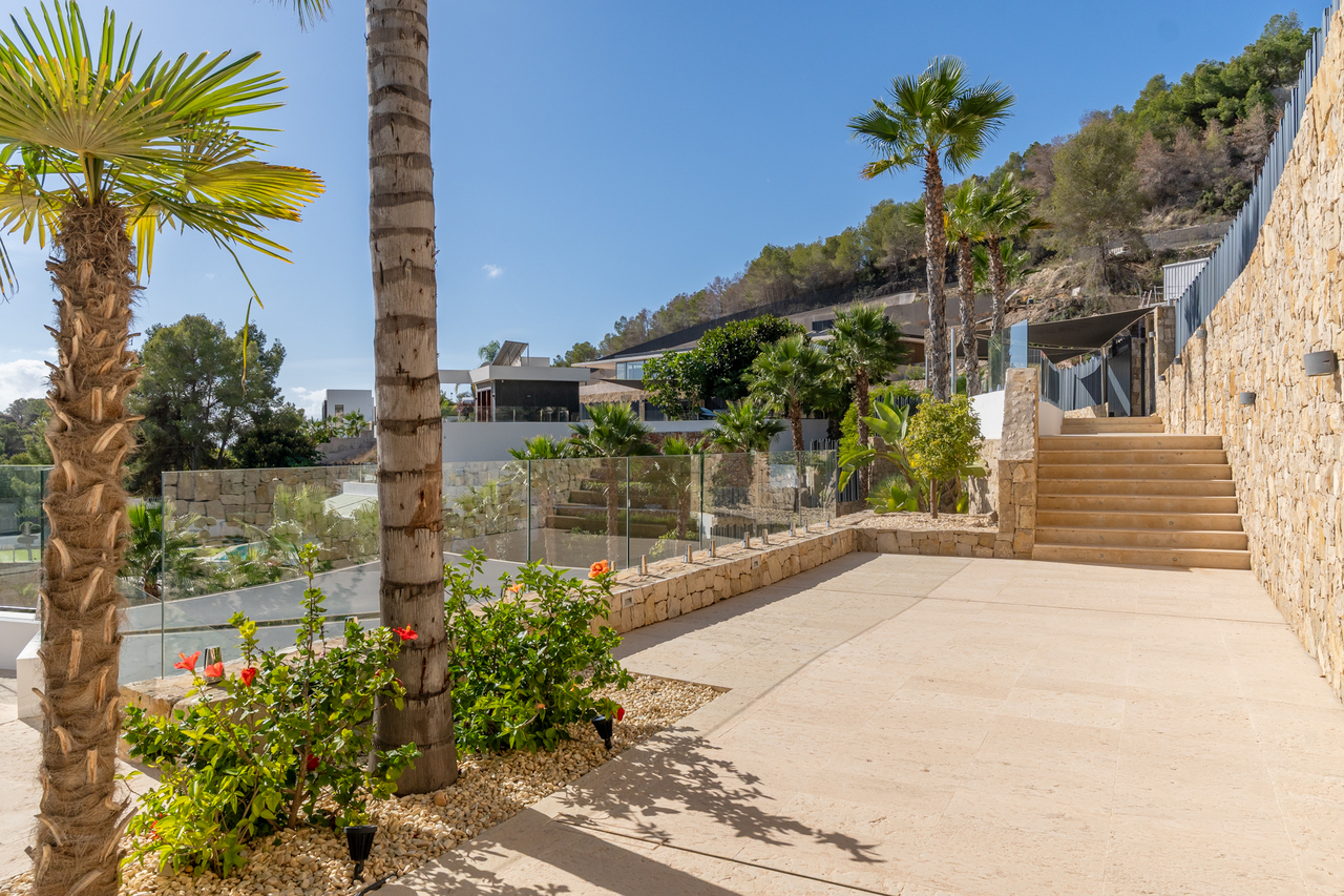 2328: Villa  in Benissa