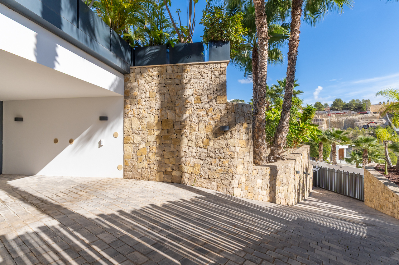 2328: Villa  in Benissa