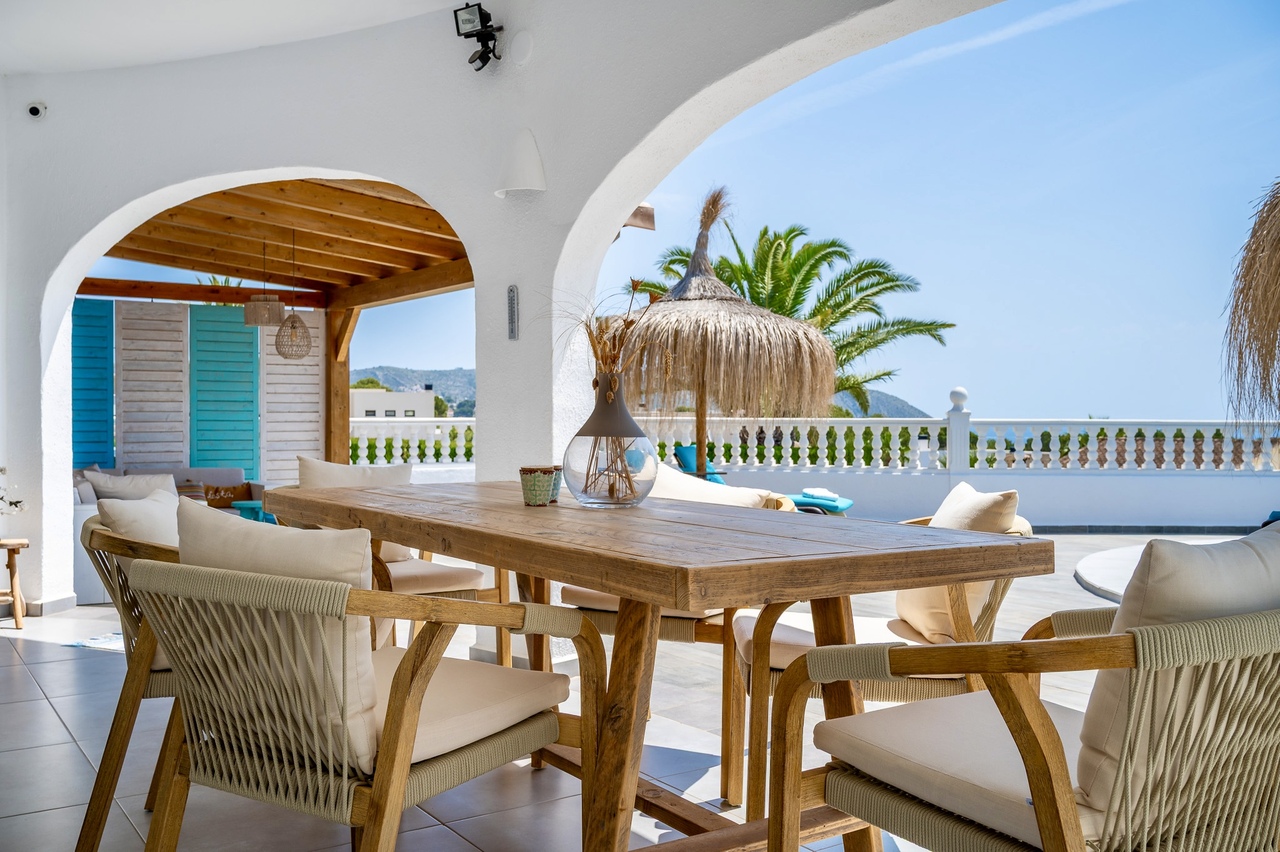 2387: Villa  in Moraira