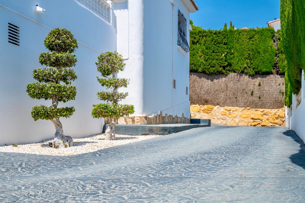 2387: Villa  in Moraira