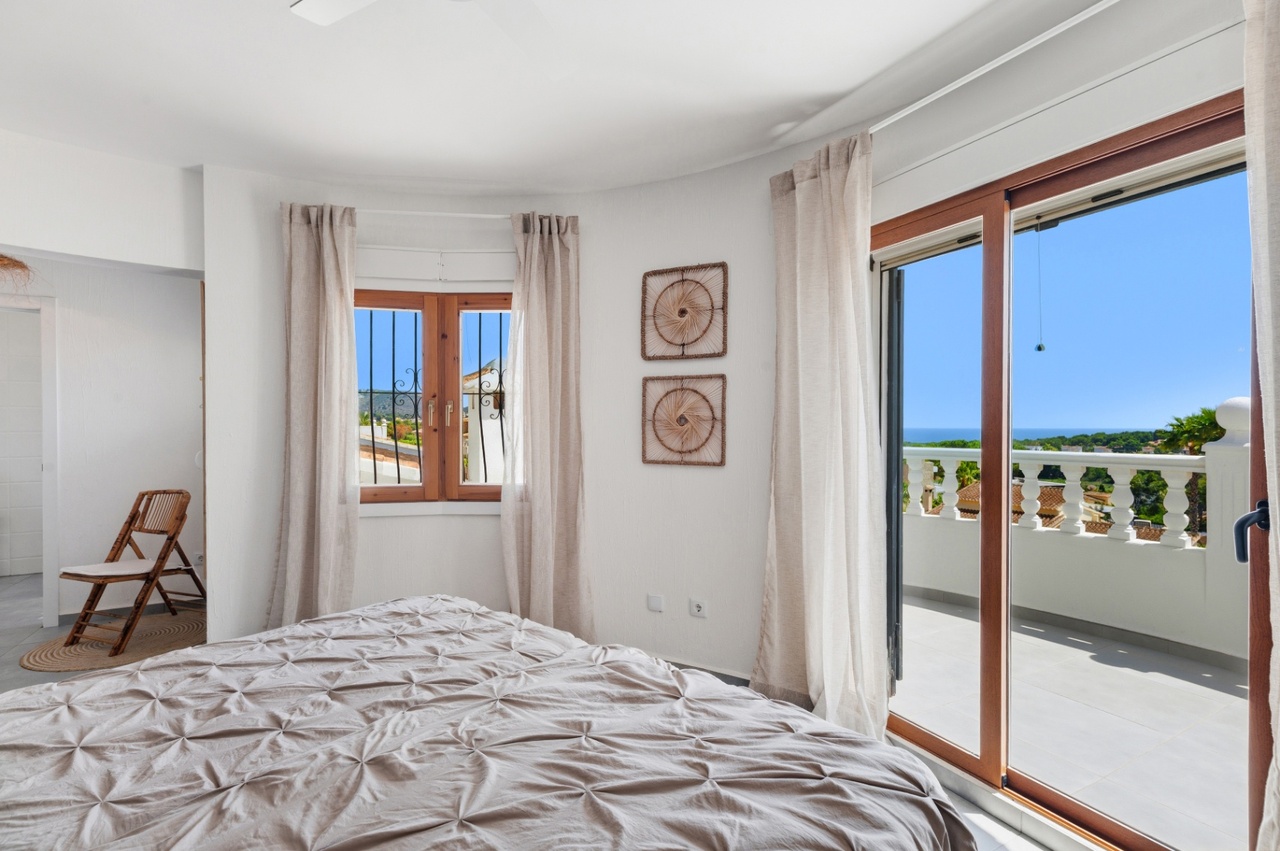 2387: Villa  in Moraira