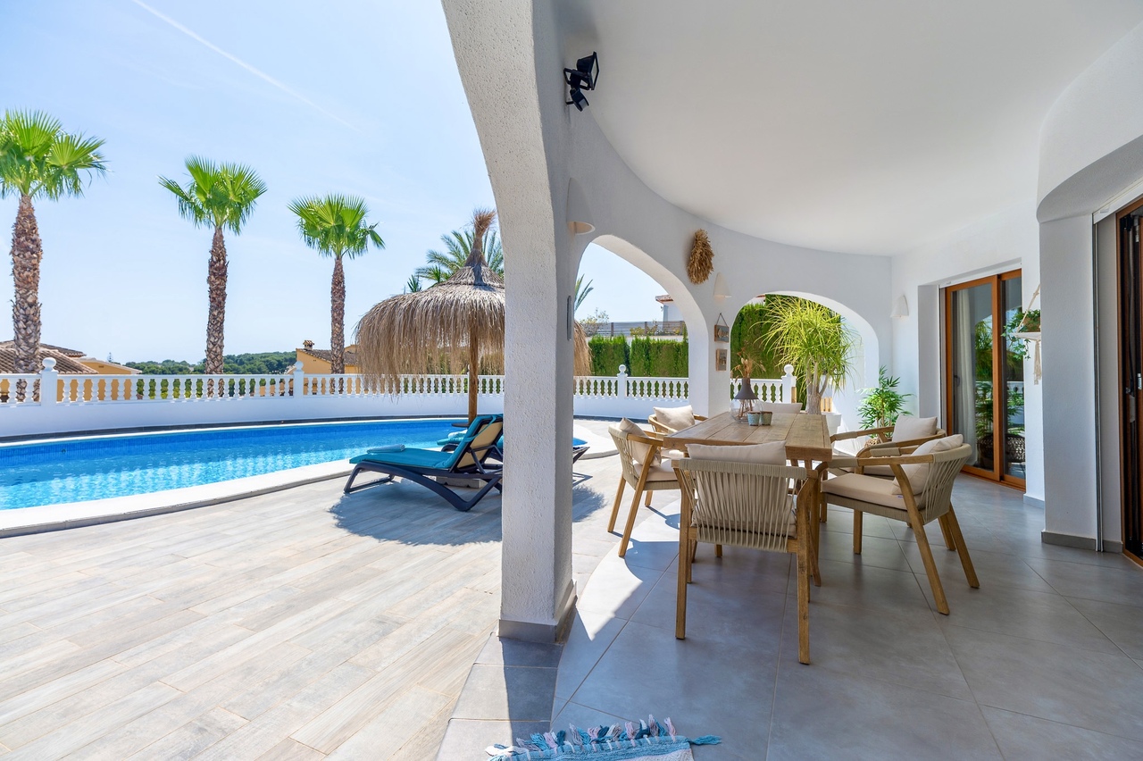 2387: Villa  in Moraira