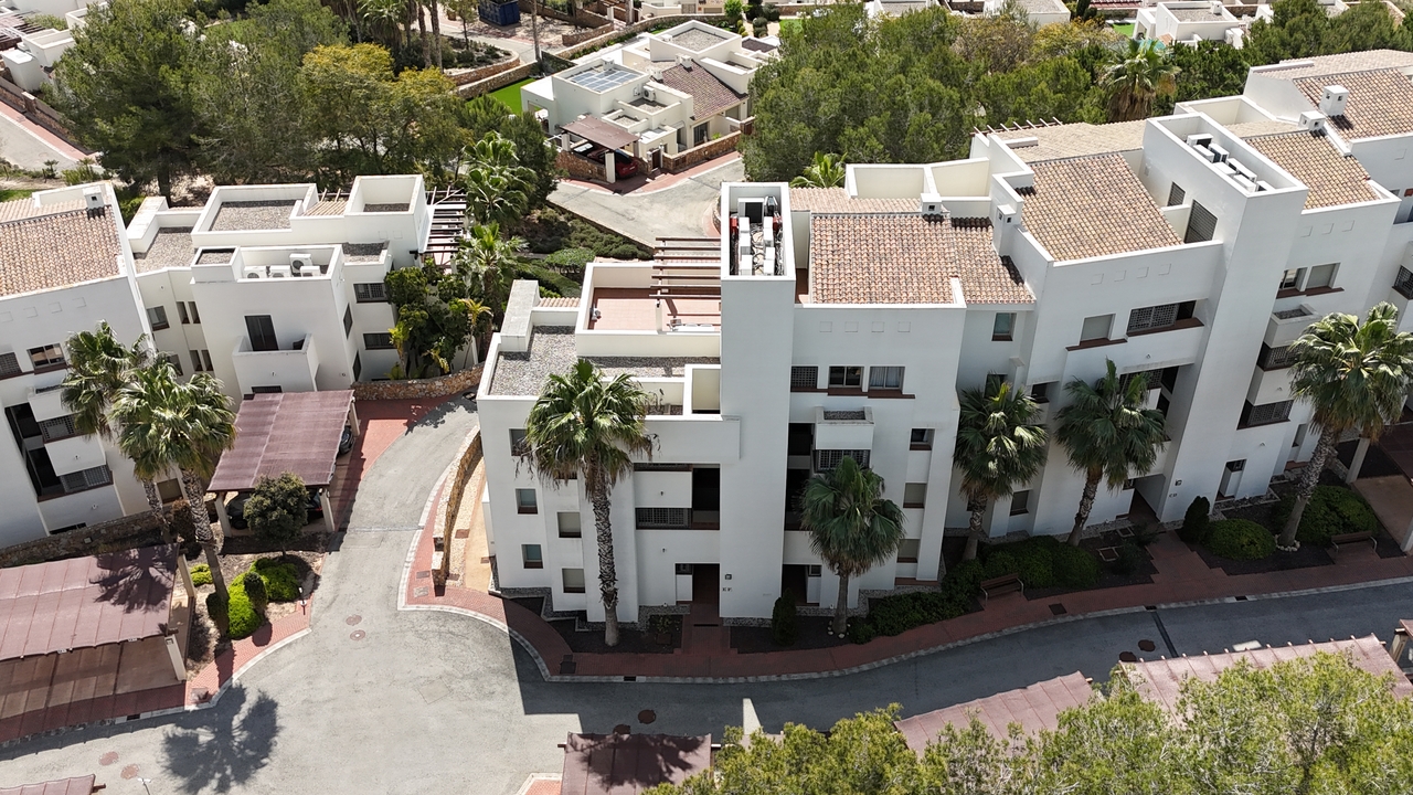 2390: Apartment  in Las Colinas Golf