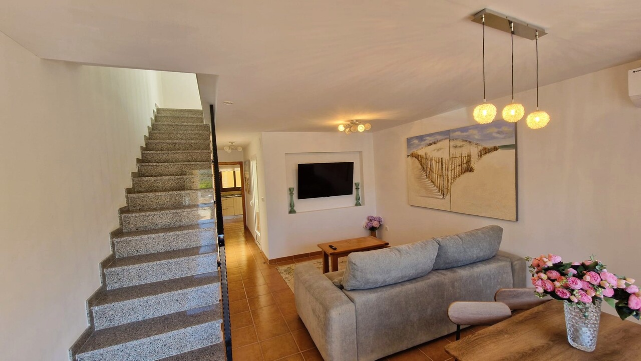 Town house for sale in Benigembla