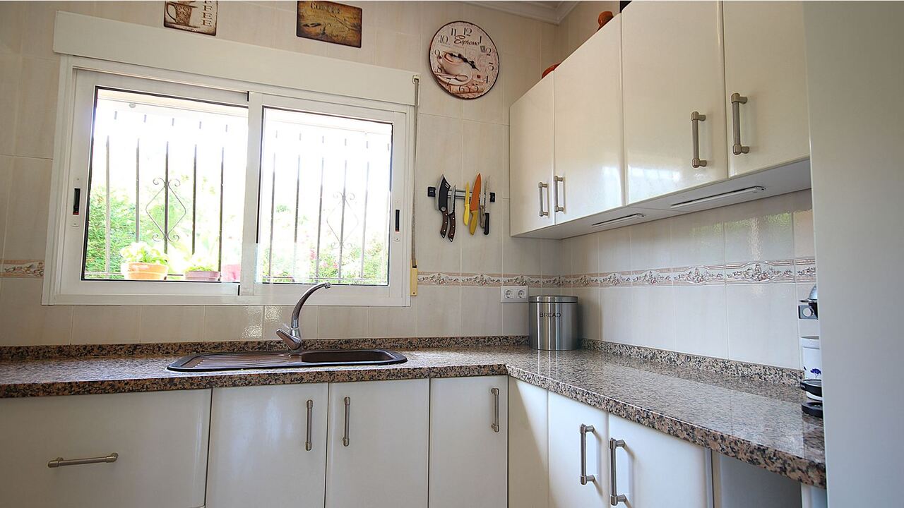 2368: Villa  in Alcalali