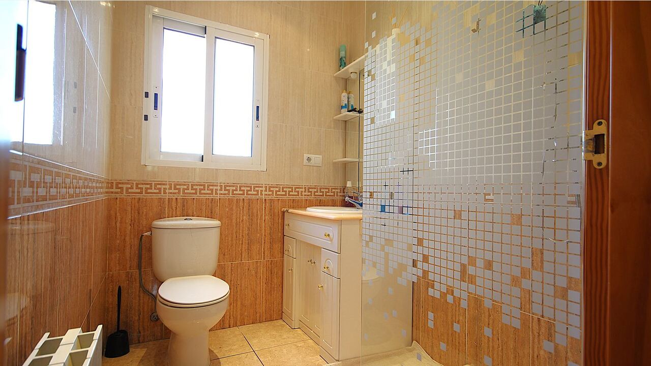 2368: Villa  in Alcalali
