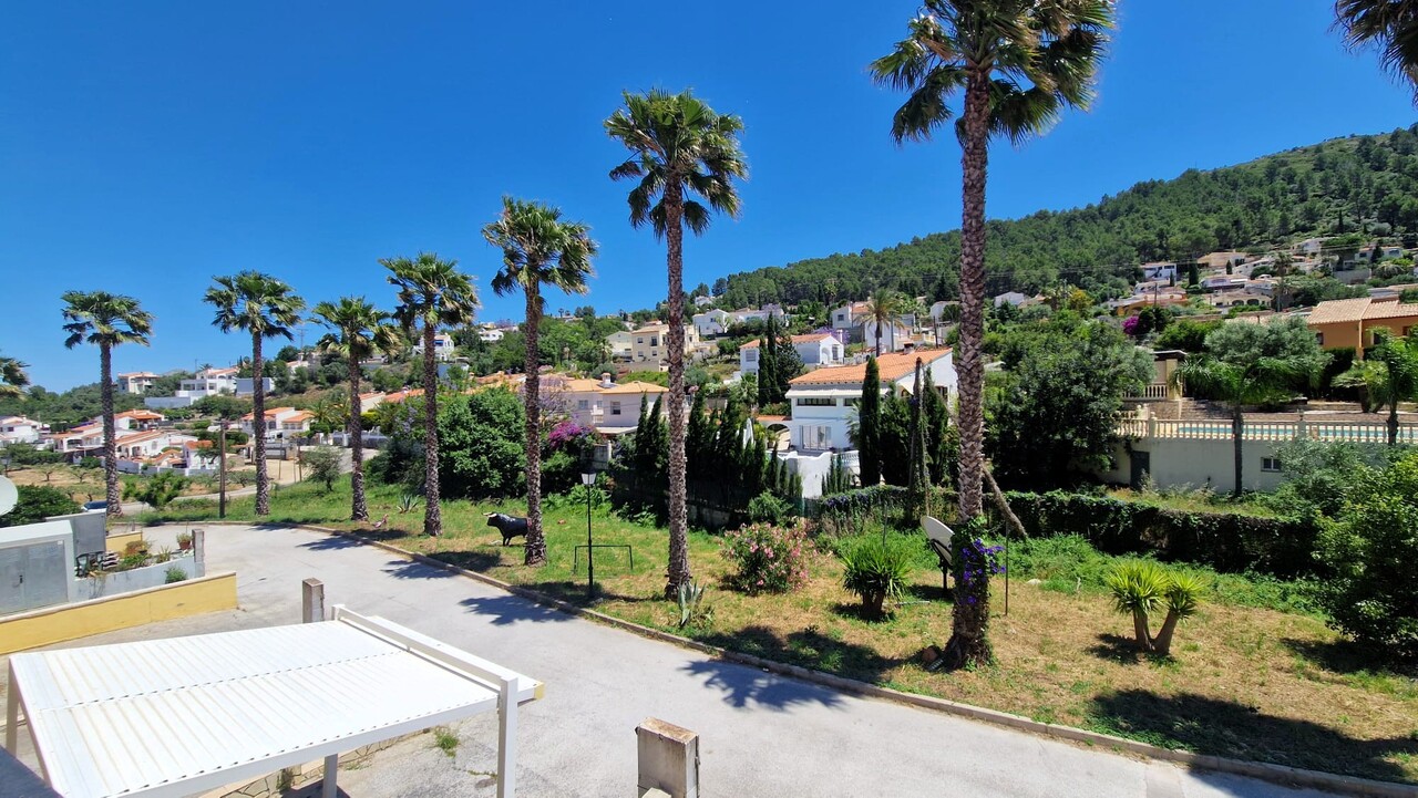 2369: Town House  in Orba