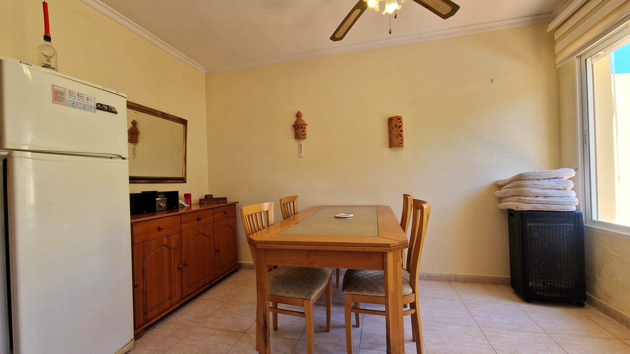 2369: Town House  in Orba