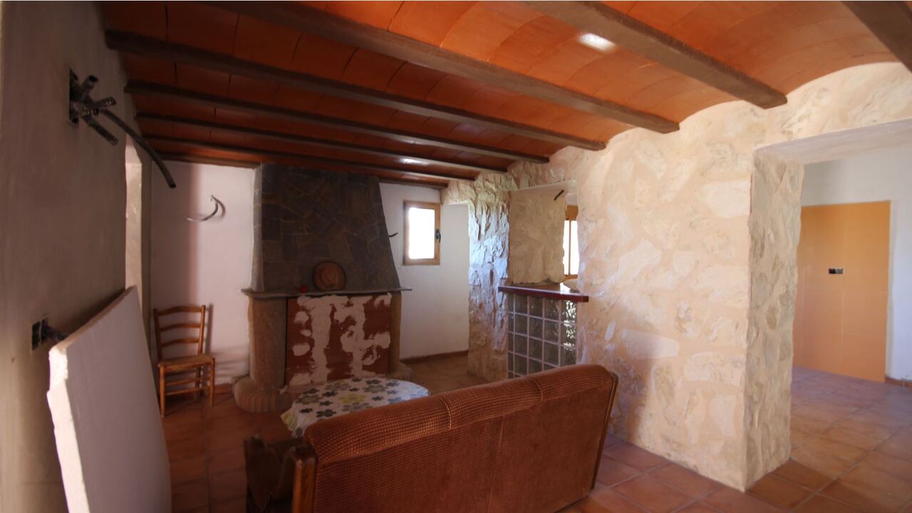 2391: Country House  in Lliber