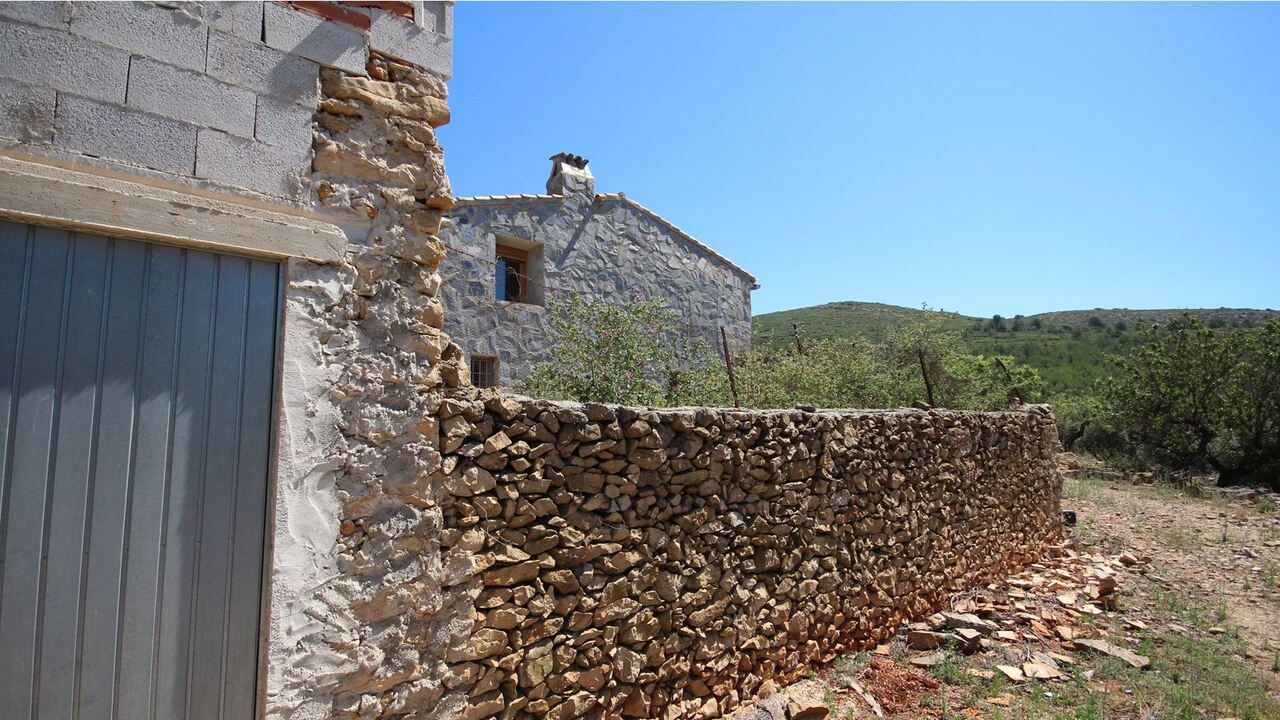 2391: Country House  in Lliber
