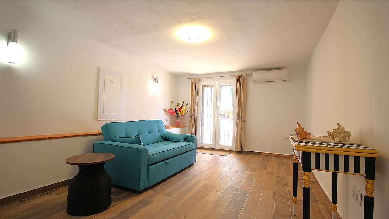 2394: Villa  in Orba
