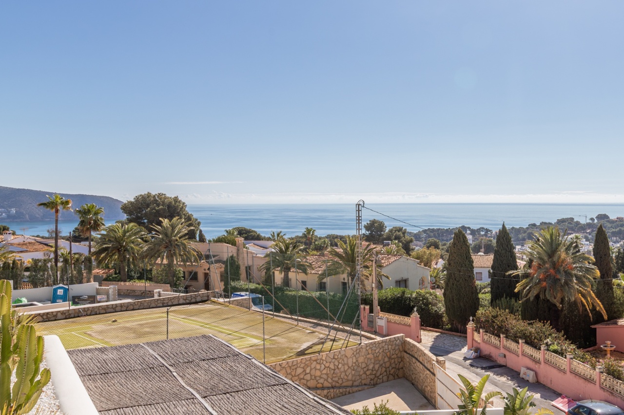 2395: Villa  in Moraira