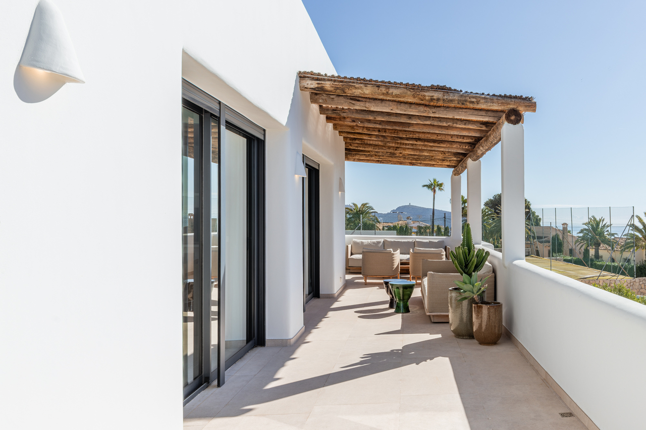 2395: Villa  in Moraira
