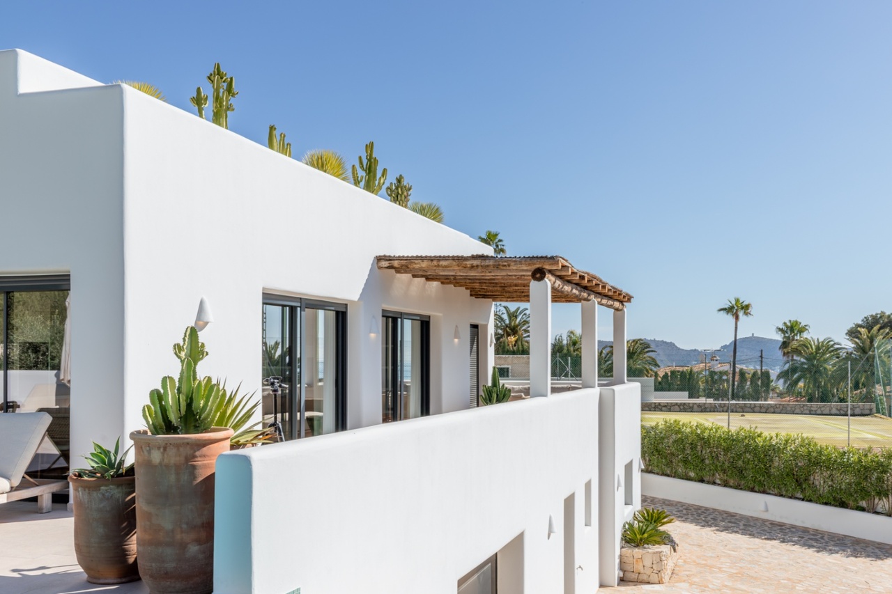 2395: Villa  in Moraira