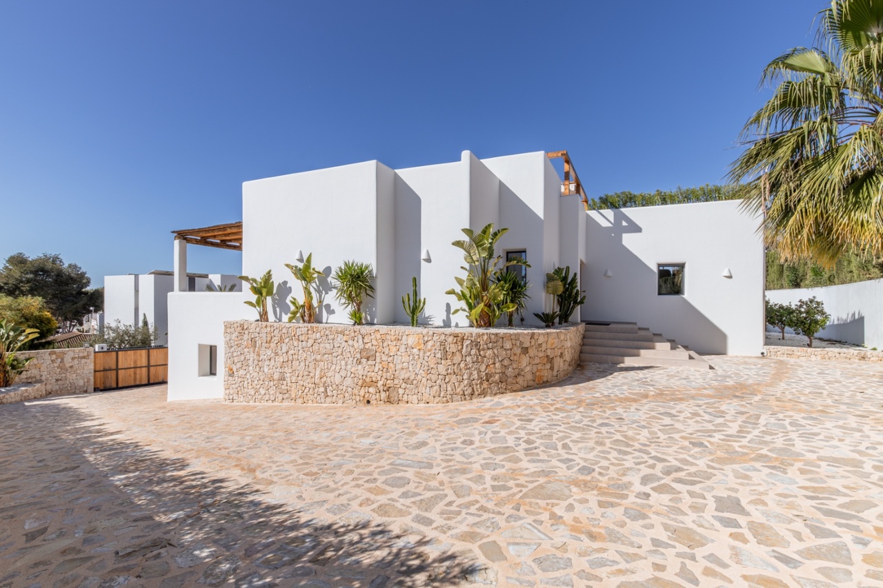 2395: Villa  in Moraira