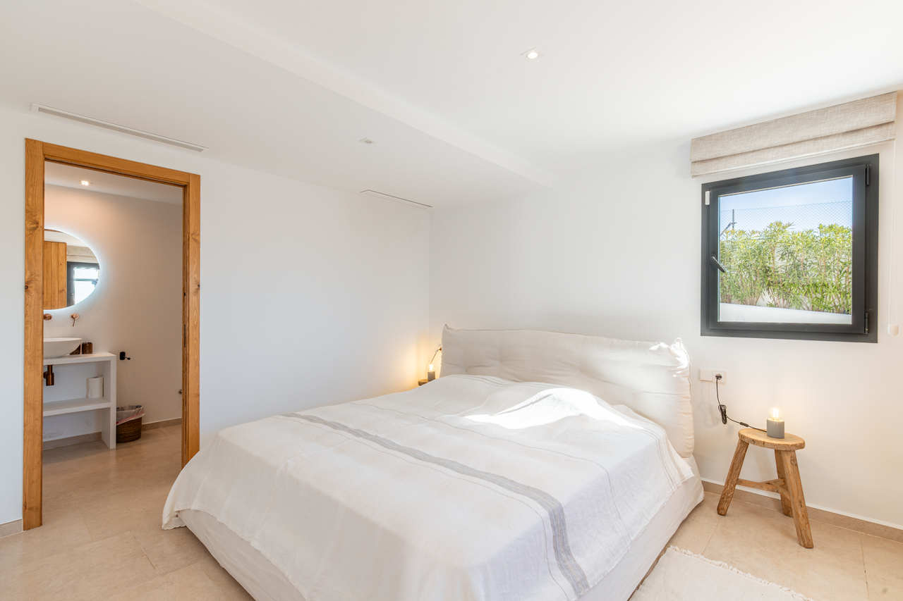 2395: Villa  in Moraira