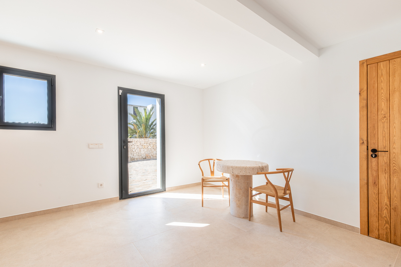 2395: Villa  in Moraira