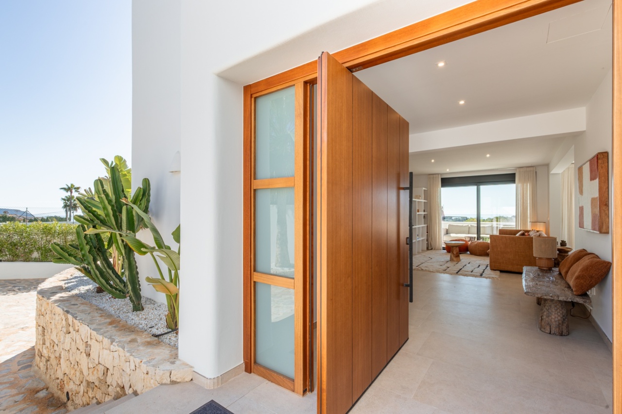 2395: Villa  in Moraira