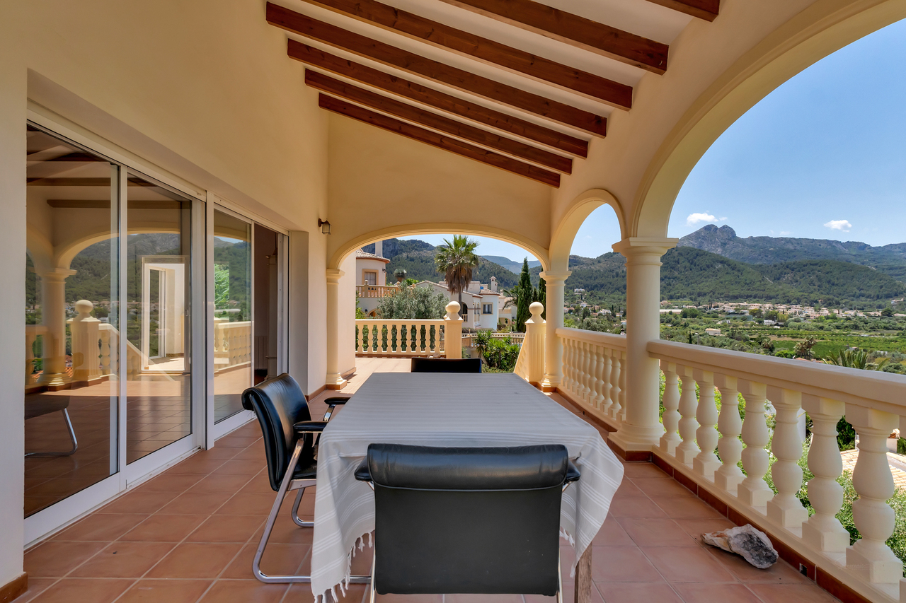 Villa en venta en Orba