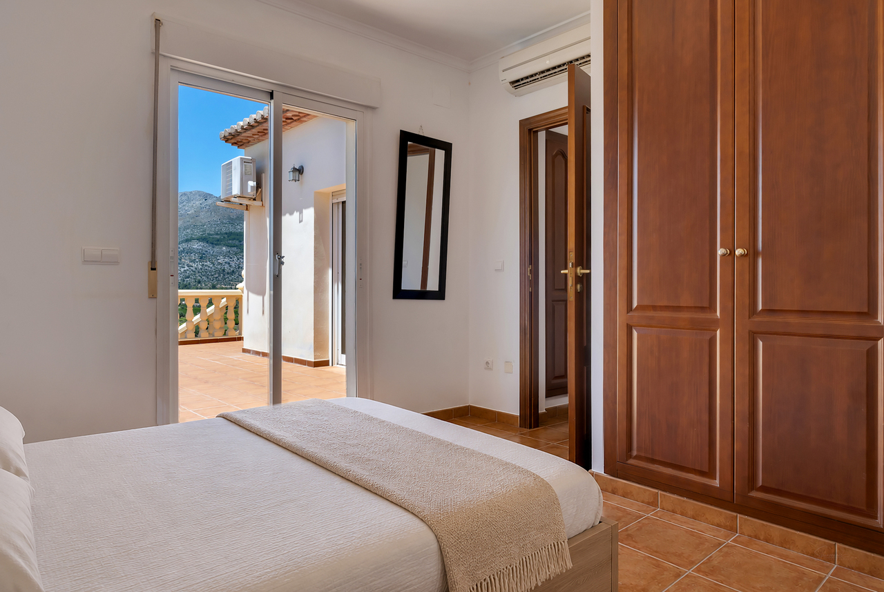 Villa en venta en Orba
