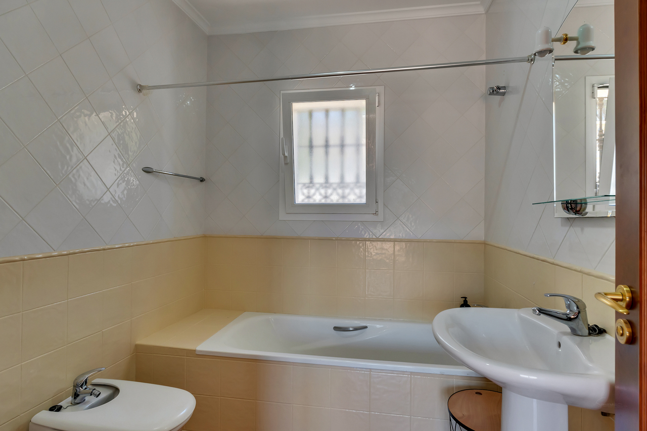 Villa en venta en Orba